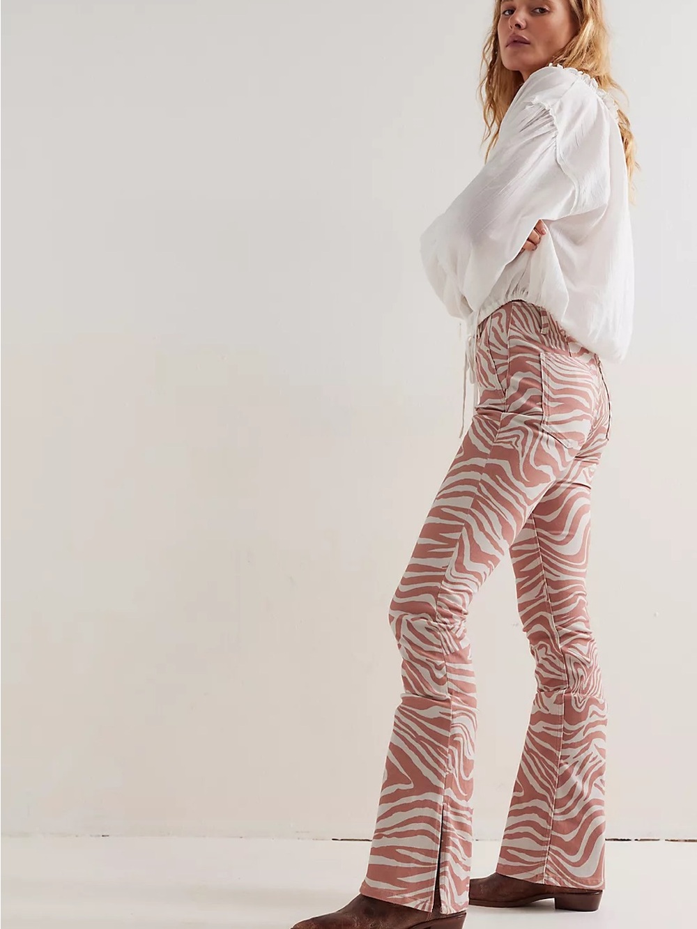 We The Free Level Up Slit Slim Flare Printed Jeans (27)